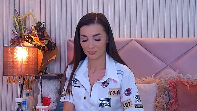 Snapshot of CindyKassidy chatting on 06-06-26, 05:34 CindyKassidy online show from 06-06-26, 05:34