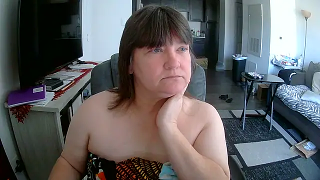 Buggy1965 online show from 10-06-25, 03:13