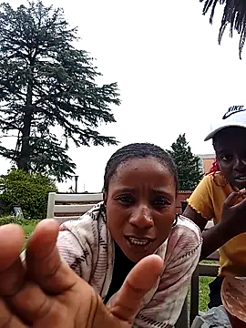 HotPetite 25 online show from 11-27-25, 06:36