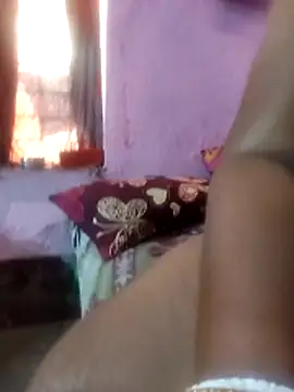 Queen Meena online show from 11-28-25, 10:15