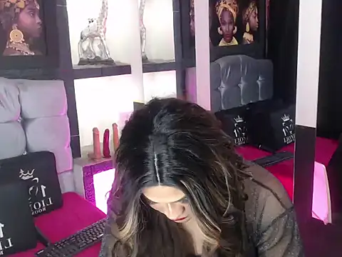 Sophia hott01 online show from 10-14-25, 02:12