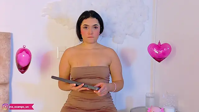 LunaOcampo  online show from 01-05-26, 08:01