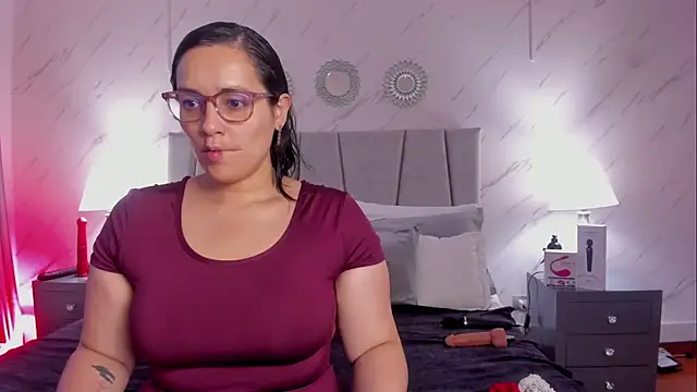 Michell Monet online show from 02-05-26, 12:01