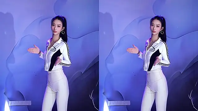 CM---001 online show from 03-23-26, 01:39