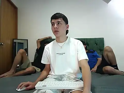 BABY SANDER online show from 09-23-25, 01:34