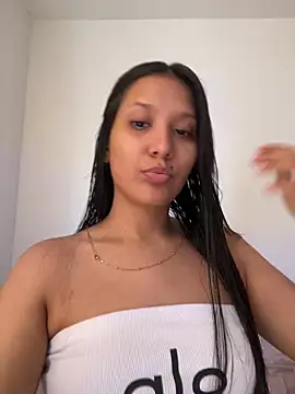 IsabellaJoness  online show from 12-22-25, 08:09