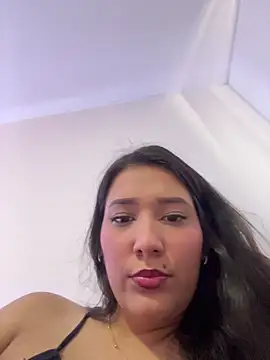 IsabellaJoness  online show from 03-27-26, 06:09