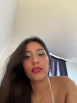 IsabellaJoness  online show from 03-13-26, 04:12