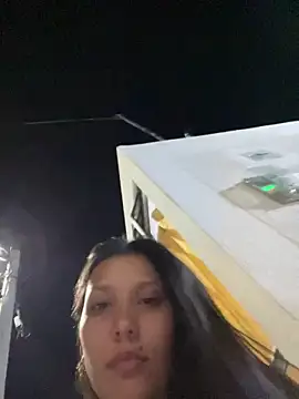 IsabellaJoness  online show from 11-08-25, 12:25