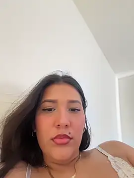 IsabellaJoness  online show from 03-07-26, 08:47