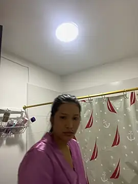 IsabellaJoness  online show from 10-28-25, 11:09