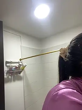 IsabellaJoness  online show from 11-03-25, 11:14