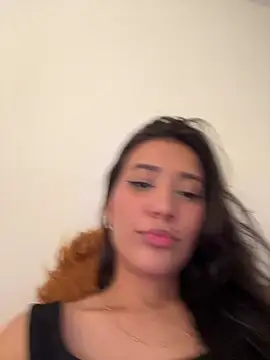 IsabellaJoness  online show from 04-01-26, 06:05