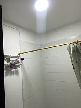 IsabellaJoness  online show from 10-27-25, 10:05