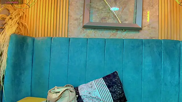 Snapshot of briannyte25 chatting on 10-19-25, 01:47 briannyte25 online show from 10-19-25, 01:47