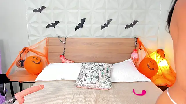 ValeryTrans  online show from 10-25-25, 01:45