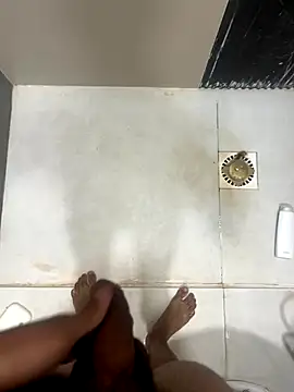 Snapshot of henrique61 chatting on 09-23-25, 09:55 henrique61 online show from 09-23-25, 09:55