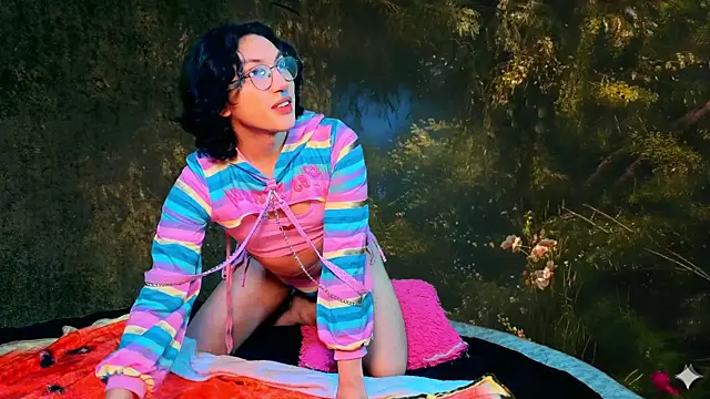 Snapshot of -BlueOpal- chatting on 10-04-25, 05:47 -BlueOpal- online show from 10-04-25, 05:47