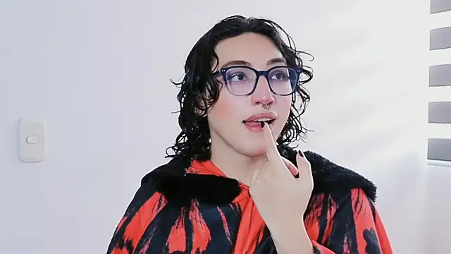 Snapshot of -BlueOpal- chatting on 02-27-26, 07:03 -BlueOpal- online show from 02-27-26, 07:03