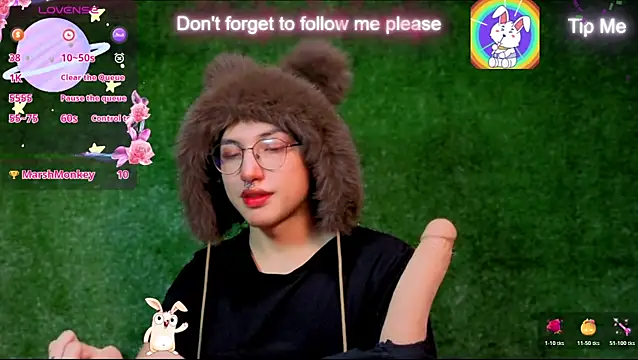 Snapshot of -BlueOpal- chatting on 11-16-25, 07:29 -BlueOpal- online show from 11-16-25, 07:29