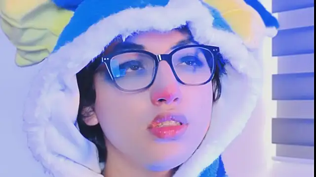 -BlueOpal- online show from 06-07-26, 06:02