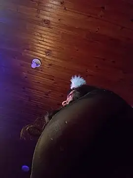 kitty  chs online show from 02-21-26, 02:52