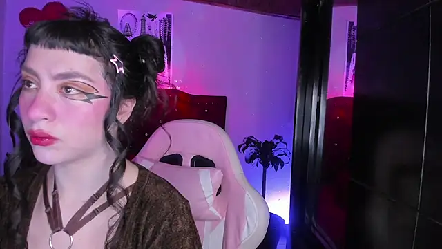 kitty  chs online show from 03-04-26, 06:10