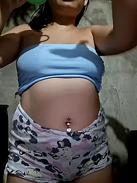 hot-mom22 online show from 10-16-25, 01:25