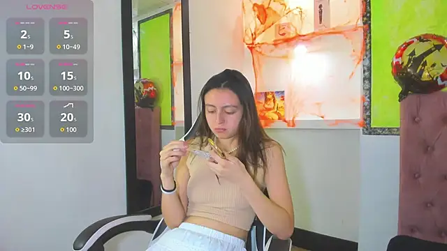 lala clark online show from 10-30-25, 11:41