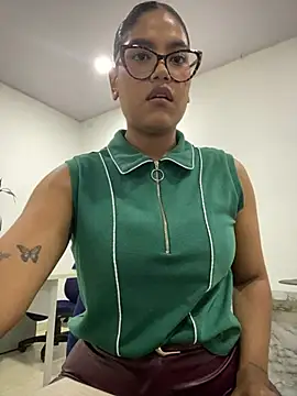 miiabrown18 online show from 05-08-26, 06:23
