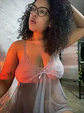 miiabrown18 online show from 05-05-26, 10:07
