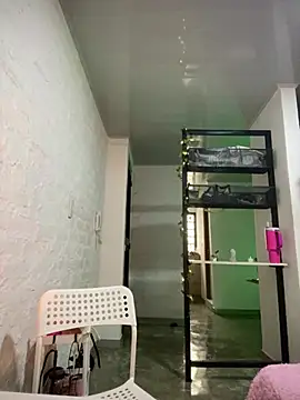 miiabrown18 online show from 04-05-26, 08:15