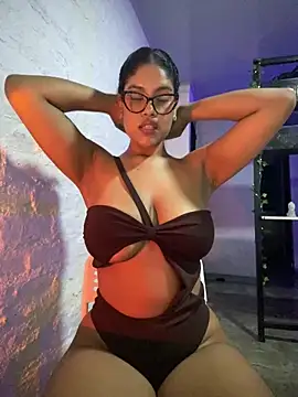 miiabrown18 online show from 05-22-26, 02:53