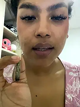 miiabrown18 online show from 10-11-25, 03:51