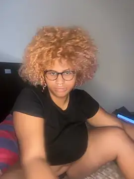 niki wild18 online show from 10-01-25, 08:35