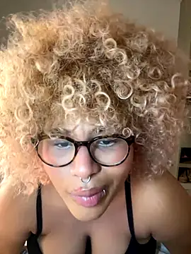 niki wild18 online show from 10-05-25, 04:36