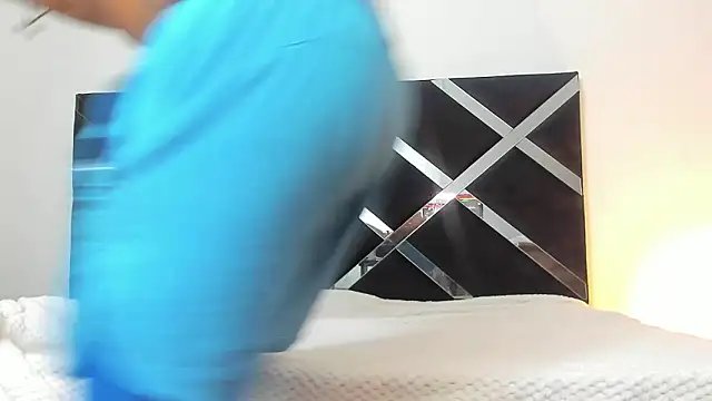 Snapshot of iammariano chatting on 03-04-26, 03:36 iammariano online show from 03-04-26, 03:36