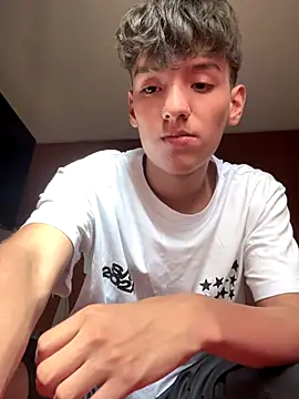  Kinky69  online show from 10-07-25, 07:48
