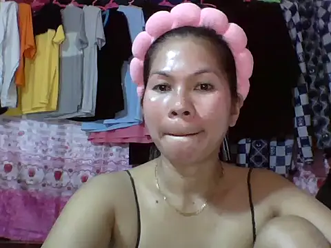 sexyanne1988 online show from 02-15-26, 12:04