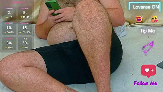 big bearr online show from 11-29-25, 03:12