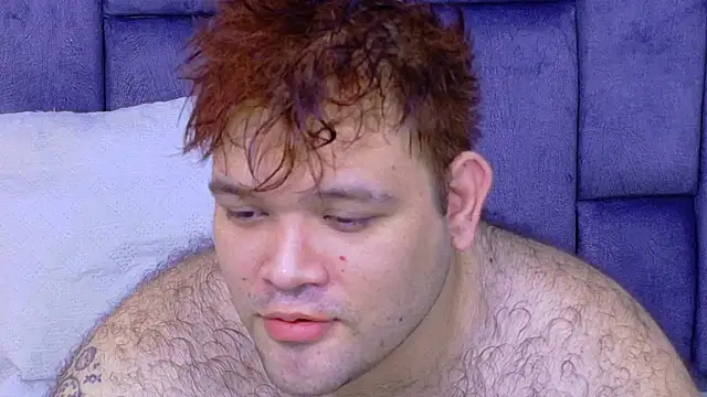 big bearr online show from 10-22-25, 01:27