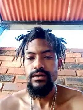 Snapshot of Goofygoody17 chatting on 02-10-26, 08:35 Goofygoody17 online show from 02-10-26, 08:35