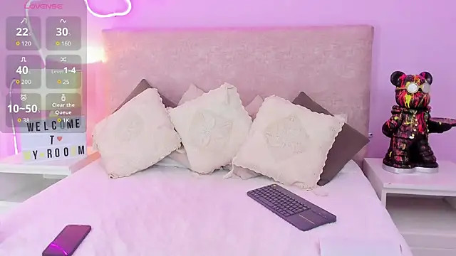 CamilaGomez149 online show from 10-10-25, 03:18