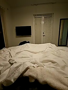 Snapshot of six6six9 chatting on 11-17-25, 07:01 six6six9 online show from 11-17-25, 07:01