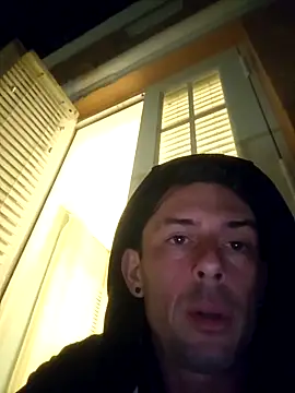 Snapshot of six6six9 chatting on 11-18-25, 07:33 six6six9 online show from 11-18-25, 07:33