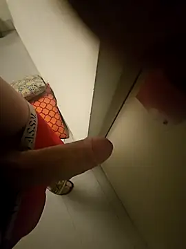 Snapshot of six6six9 chatting on 09-23-25, 06:53 six6six9 online show from 09-23-25, 06:53