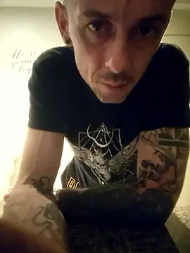 Snapshot of six6six9 chatting on 09-24-25, 06:09 six6six9 online show from 09-24-25, 06:09