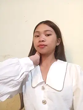 Mayy1 online show from 10-23-25, 01:48