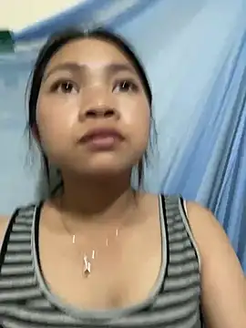 Snapshot of Mayy1 chatting on 07-19-26, 06:44 Mayy1 online show from 07-19-26, 06:44
