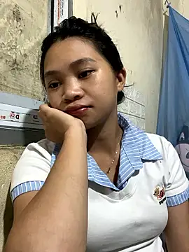 Snapshot of Mayy1 chatting on 07-02-26, 02:56 Mayy1 online show from 07-02-26, 02:56